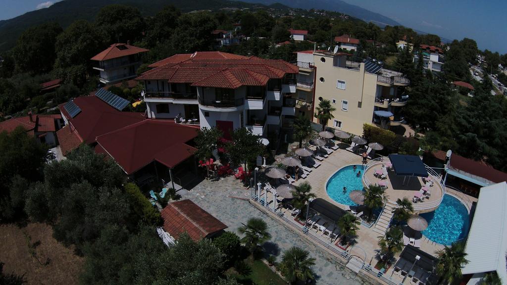 Hotel Niko Paradise Platamonas Exterior photo